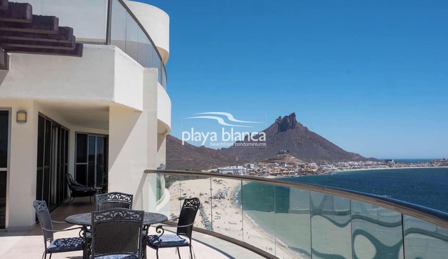 Playa Blanca Premier Resort I