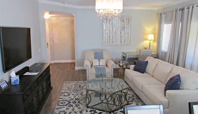 plush gated condo with heated pool, near westworld