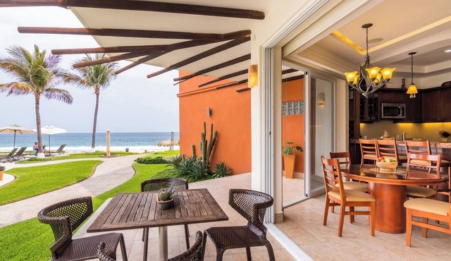 Poolfront Paradise with Ocean View - 2BR 2BA Condo: Puerto Escondido Vivo Resort