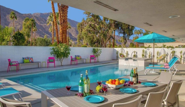 Pretty in Pink @ Indian Canyons # StayHere