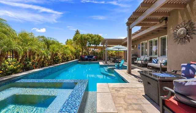 Private Backyard Oasis in Indian Palms Country Club-License #24667