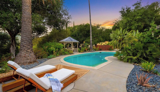 Private Canyon Oasis Pool + Spa + Fire Pit + Mountain Views | DreamsAwake