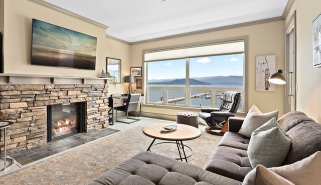 Private Community Living - Seasons at Sandpoint