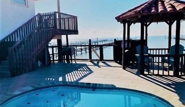Private Fishing Pier and Swimming Pool! Beautiful Port Home.