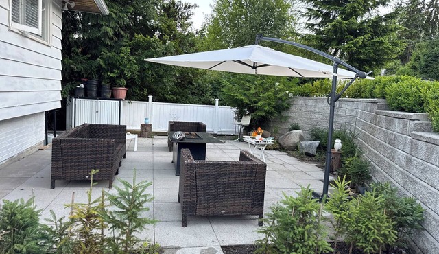 Private Main Floor Residence – 3 Bedrooms in West Vancouver in West Vancouver