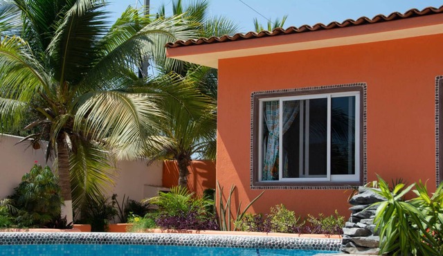 Private new CASITA-1 of 4, pool, beach access , private patio & restaurants