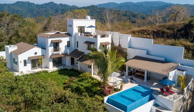 Private, ocean view, gourmet kitchen