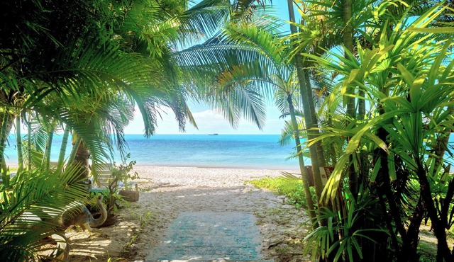 Private Pool Duplex in Villa Resort, a short walk to beautiful Bang Por Beach