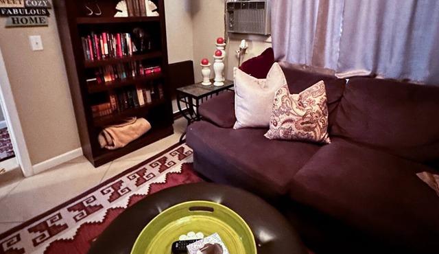 Private Pool & Hot Tub! Pet Friendly! Come relax in our private back yard.