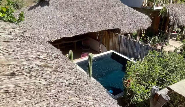 Private Room with A/C 400 m from Delfines Beach