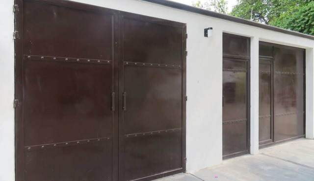 Private, safe and comfortable apartment for traveling.