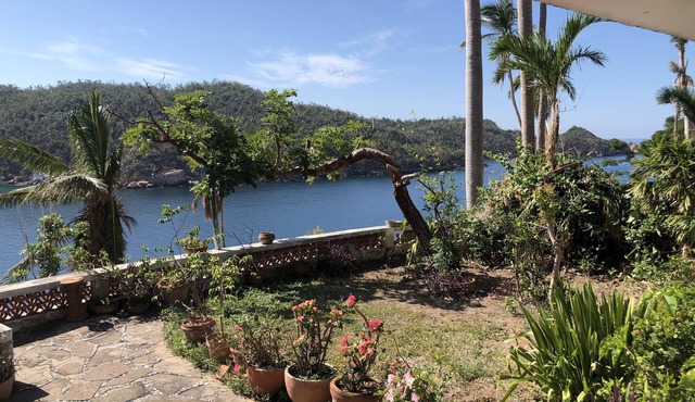 Private Sea Access, Acapulco Gem, Cook included, Amazing Views, Pet Friendly
