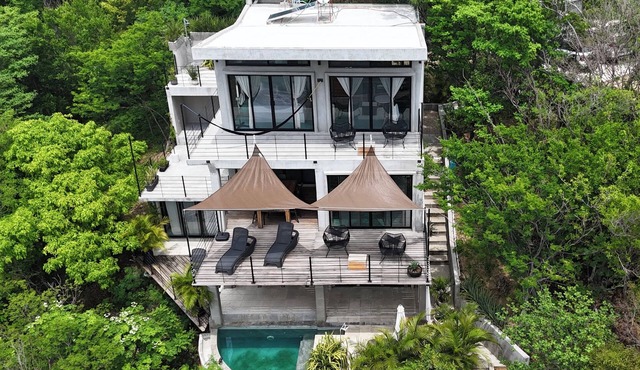 Private Villa with spectacular ocean views and beaches close by