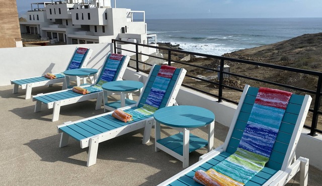 PROMO 5% WEEKLY/10%MONTHLY DISCOUNT Villa Emidora with Ocean, Beach and jacuzzi