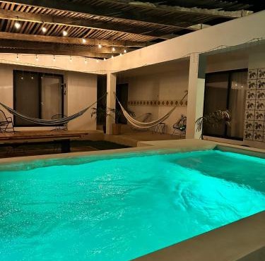 Punta Conejo Camila bungalows Surf Camp