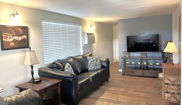 Quiet and Relaxing MH Home on the Golf Course