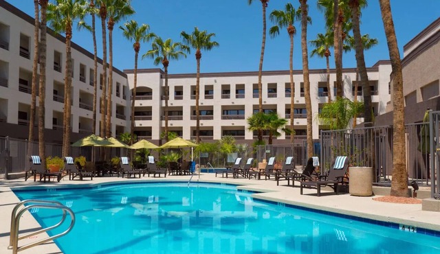 Relax at This Phoenix Gem – Free Shuttle, Refreshing Pool & Trails Nearby