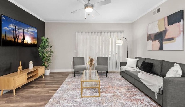 Relaxing 2BR - Scottsdale, Pet-friendly, Sunrise Peak