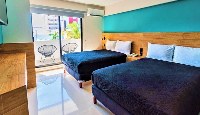 Relaxing Mazatlán Getaway: Beach Days, Local Culture & Great Eats l 3 Rooms