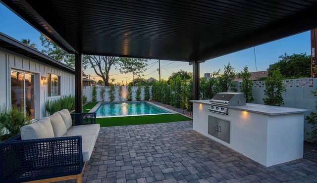 Remodeled 6BR Scottsdale Hideaway in Old Town