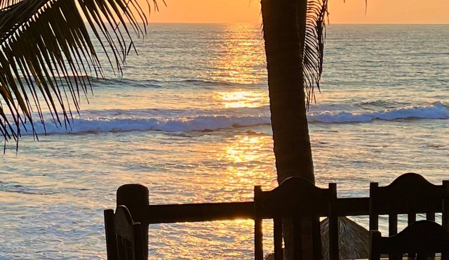 Rent an entire 3 room boutique hotel right on the ocean! Sleeps 10 (+camping)