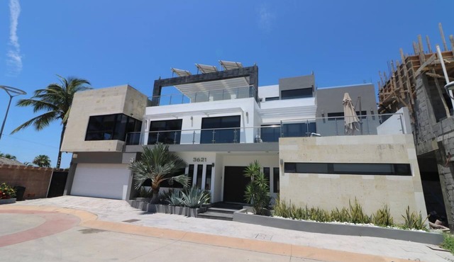 RESIDENCIAL COMPLEX PLAYA BRUJAS