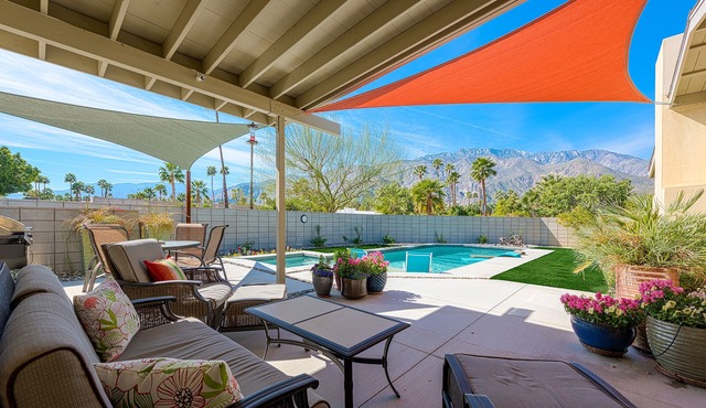 Rockette Ranch - Palm Springs Living the way it was meant to be!