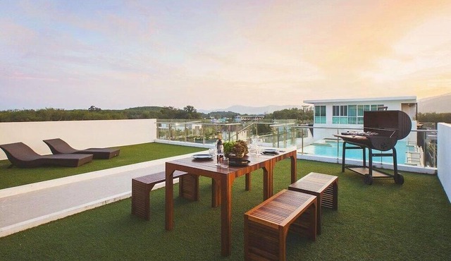 Romantic and comfortable property ideally located in Phuket in Phuket