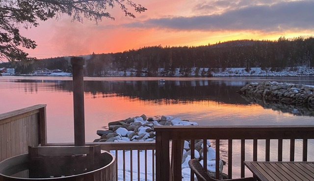 Romantic Oceanfront Studio | Private Hot Tub | Fireplace | Near Halifax
