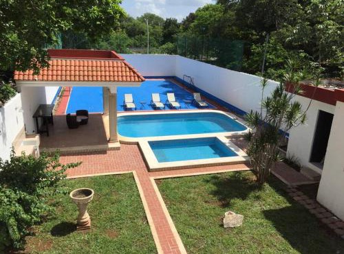 Room Mu / Piscina, Billar, etc