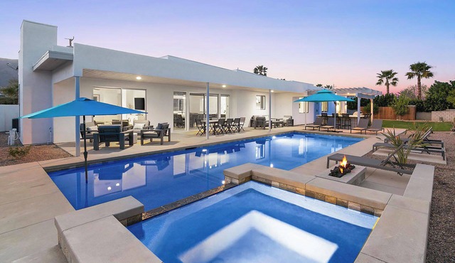 Roxy Palm Springs - 6 Bedroom Pool Pad