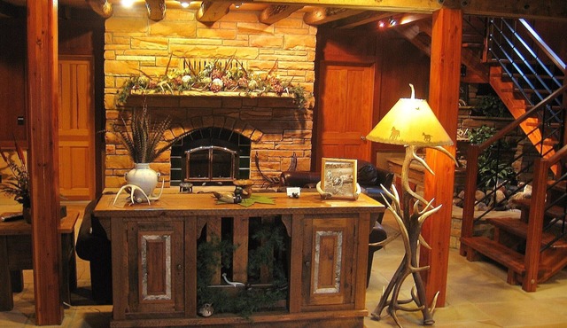 Rustic, Elegant 8,000 Sq. Ft. Timber Frame Lodge in Southwest Wisconsin. in Spring Green