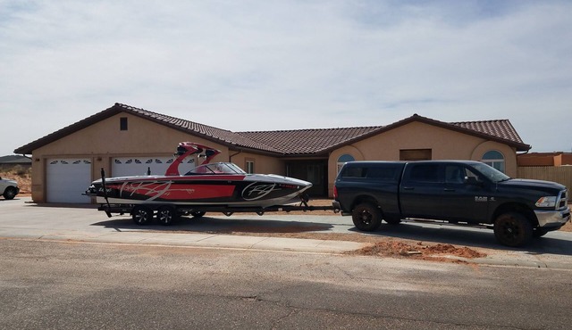 Rustic home, spacious, clean, great for boaters, families, fishermen, business
