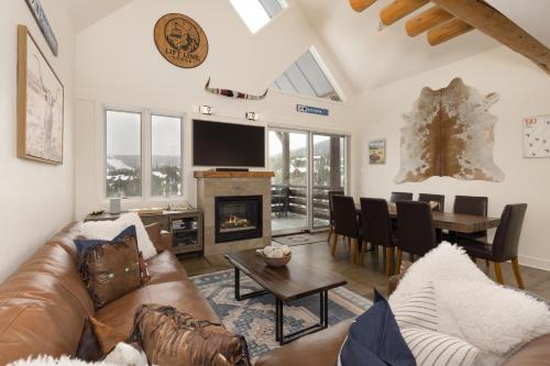 Saddle Ridge Townhome - Unit J3