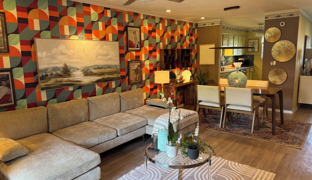 Sage House North - stylish,cozy, in the heart of Harlingen!