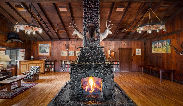 Saguaro Lake Guest Ranch