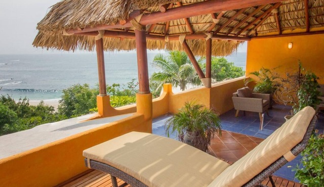 Salchi Bay Beach House