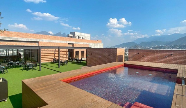 Santa Lucia River Suite. Barrio Antiguo Monterrey 705A