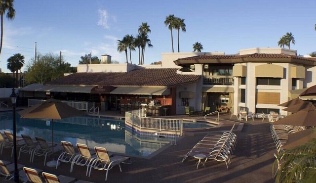 Scottsdale Camelback Resort Stunning Studio with Fitness Center