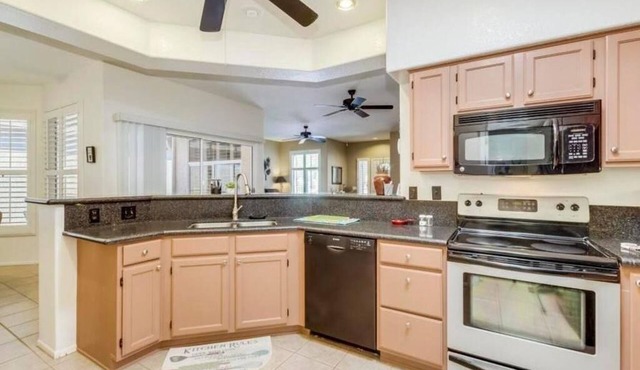 SCW 55+ beautiful, clean, quiet neighborhood, fully furnished, monthly discount!