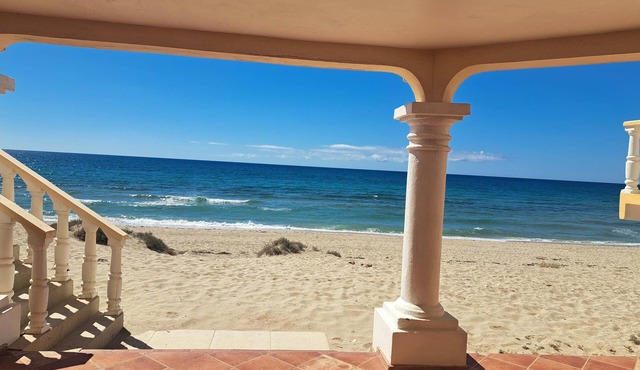 Seaside Suenos - Beachfront Villa #4