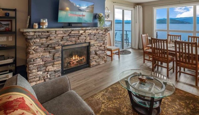 Seasons Lakefront Escape | Pool, Hot Tub & Views
