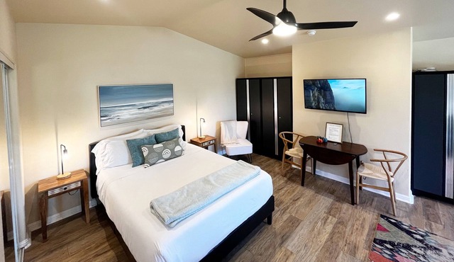 Secluded Studio, Patio/BBQ, WiFi, Smart TV, 1/2 way SF-LA, Self Checkin