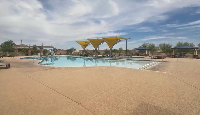 Serene Home in NW Tucson : Relaxing & Convenient