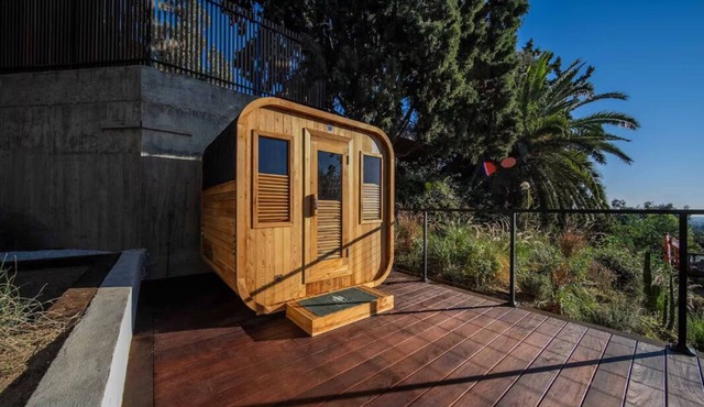 Skyline Serenity: Lux Hilltop Retreat Sauna + Spa