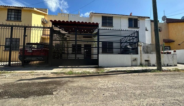 SMALL HOUSE IN NUEVO VALLARTA WITH THREE BEDROOMS AND TWO BATHROOMS IN A QUIET NEIGHBORHOOD