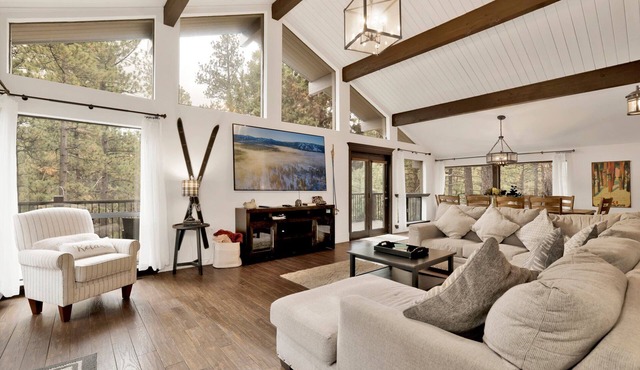 Soaring Pines #2193