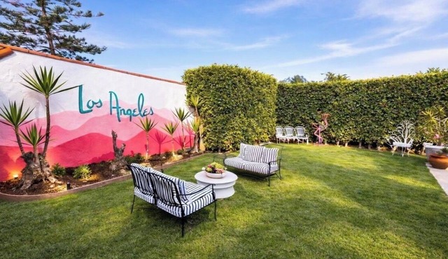 SoFi Adjacent Classic Spanish Retreat Near LAX. FIFA World Cup Stay