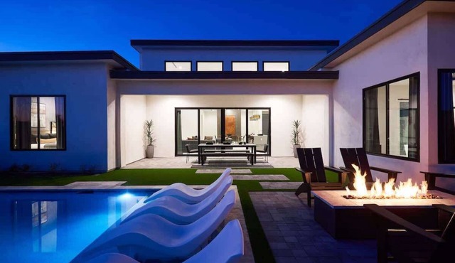 Solstice Retreat - Heated Pools - 2 Homes