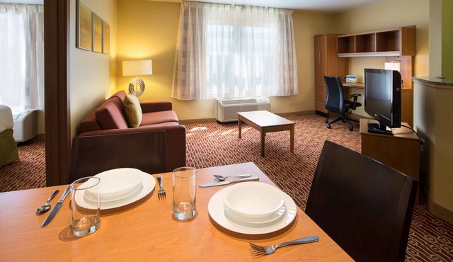 Sonesta Simply Suites Phoenix Scottsdale